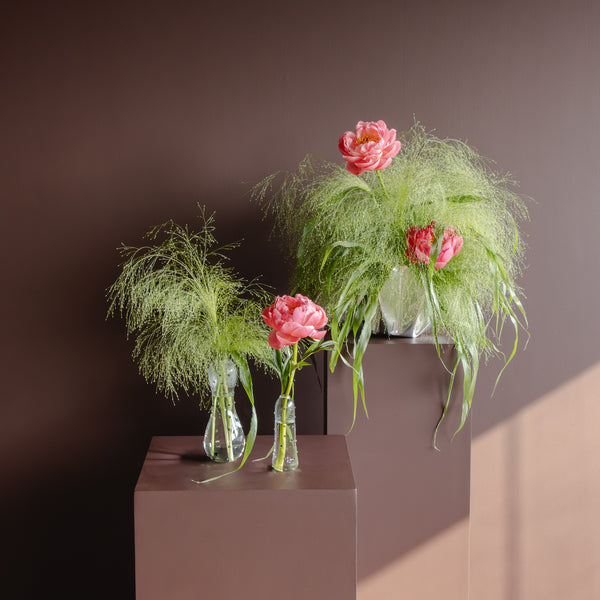 Arumi Peony Ensemble – Green Dotted Vase Set