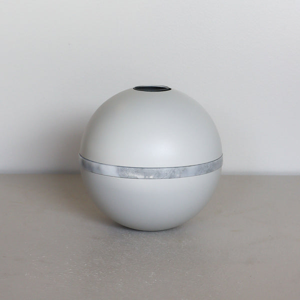 Pale Grey Sphere Vase - M