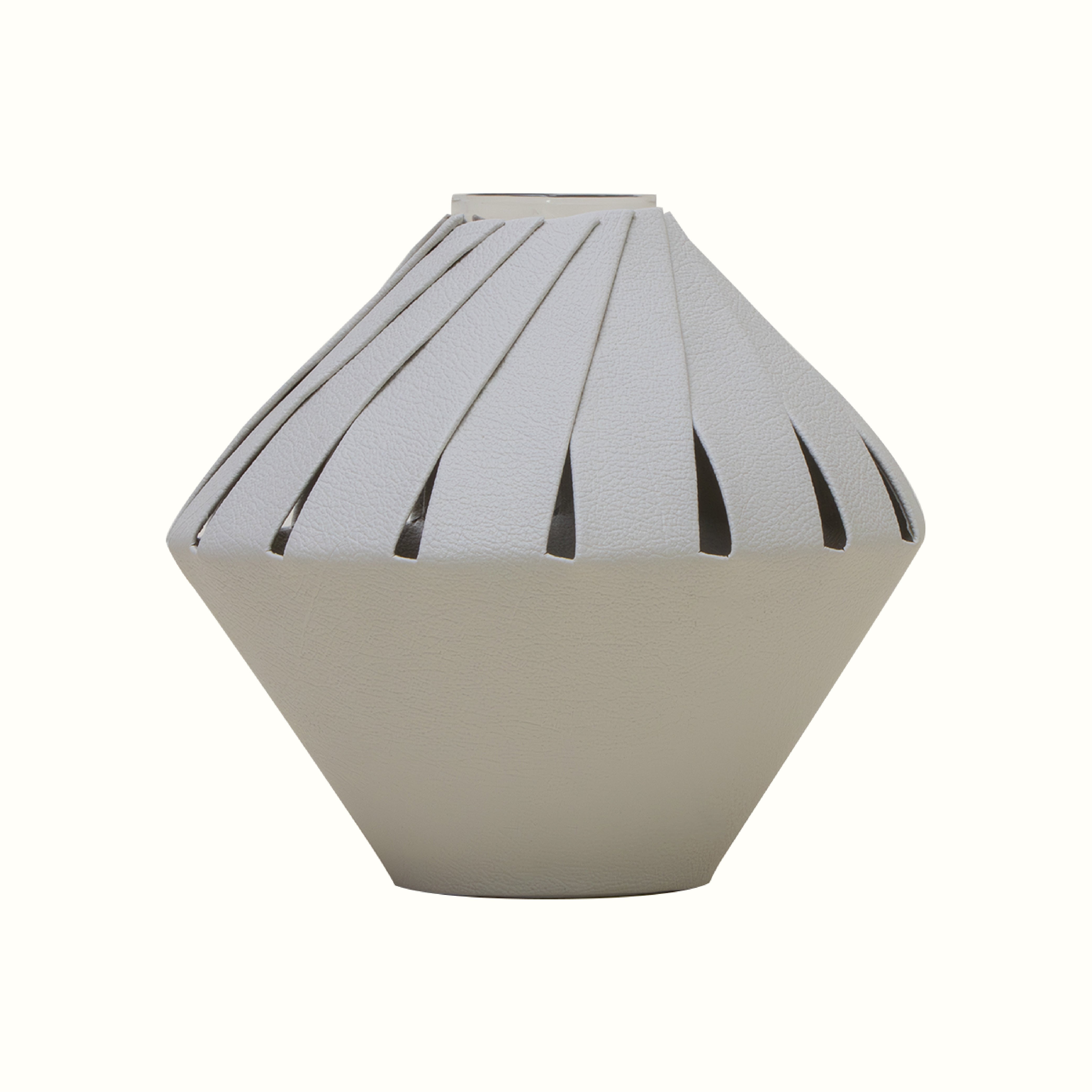 Khat Leather Vase – Large – Kadi Boutique